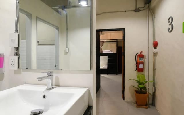 Salee Hostel - photo 4