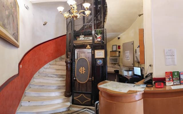 Cecil Hotel - photo 2