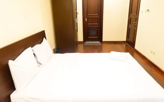 Homey The Bellezza Apartment - photo 3