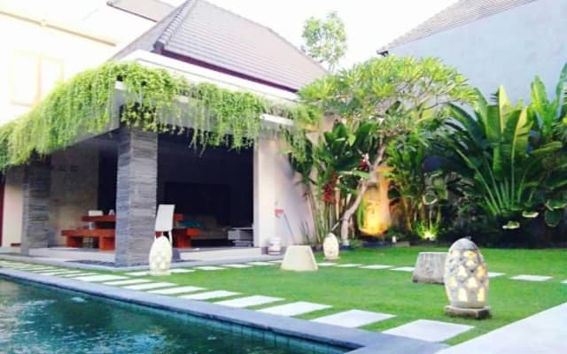 Aka Villa Bali - photo 4