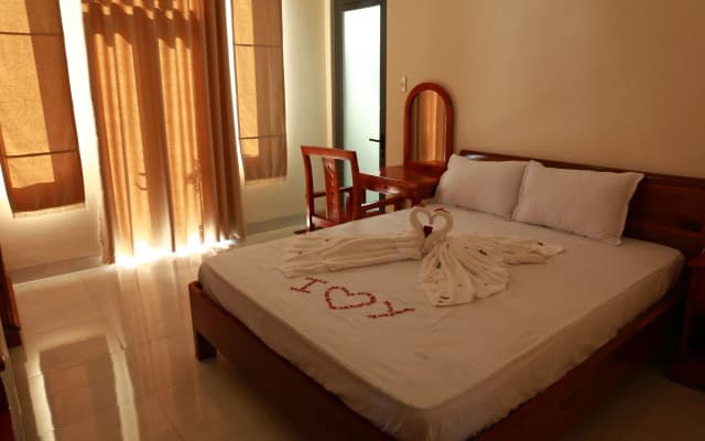 Lien Thong Hotel - photo 4