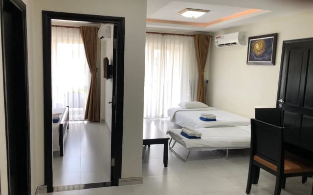 Kosmos Apart Hotel - photo 3