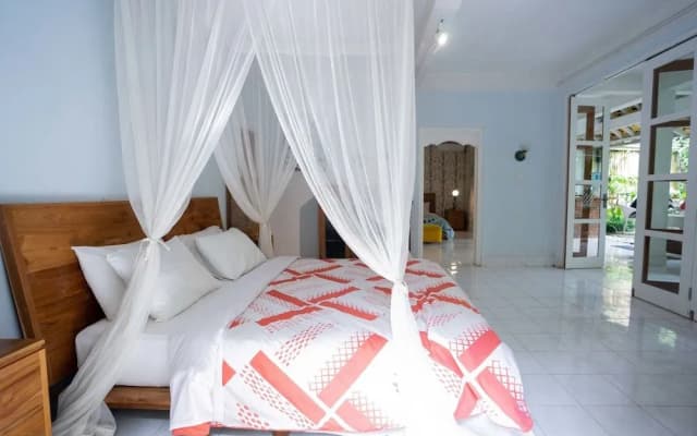Sayan Ridge Villa - photo 2