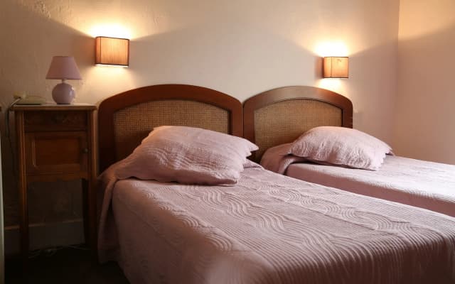 Hôtel Armenonville - photo 2