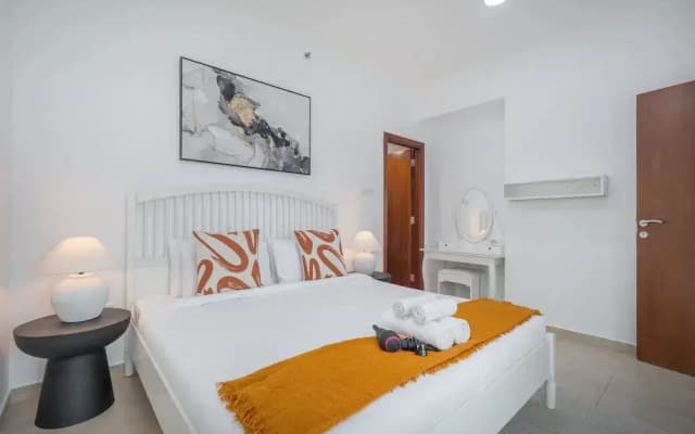 Spacious Serene 2 Bedroom in JLT for 4 - photo 4