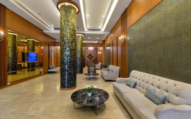 Arawana Regency Park Sukhumvit - photo 2
