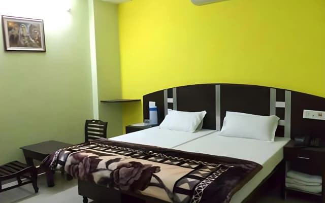 Hotel Surya Plaza - photo 5