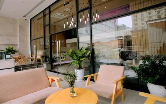 Royal HPM Hotel - photo 5