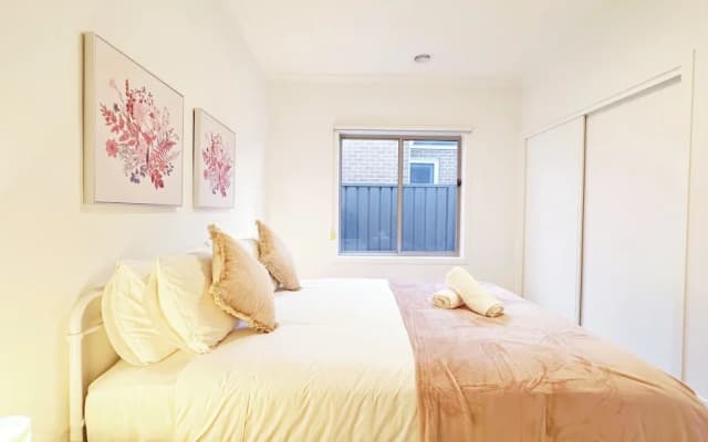 Tarneit Holiday Home - photo 4