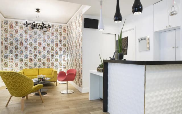Hotel Elysees 8 - photo 2