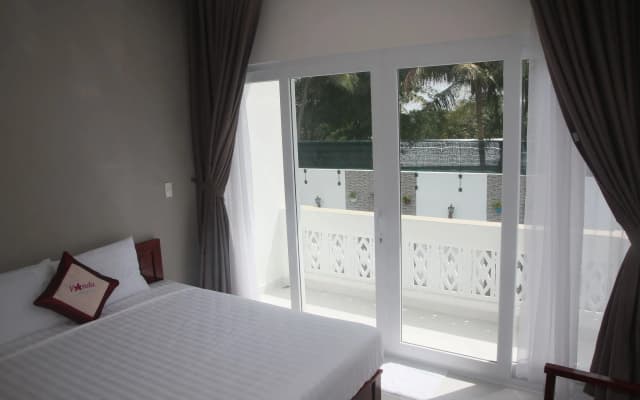 Lavender Resort - photo 4