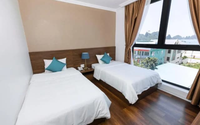 Minh Phong Hotel Ha Long - photo 5