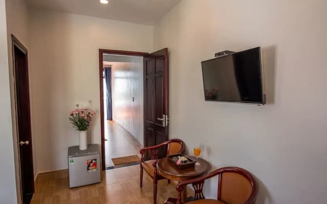 Minh An Riverside Villa - photo 4