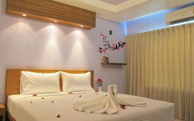 Paradise Beach Resortel - photo 5