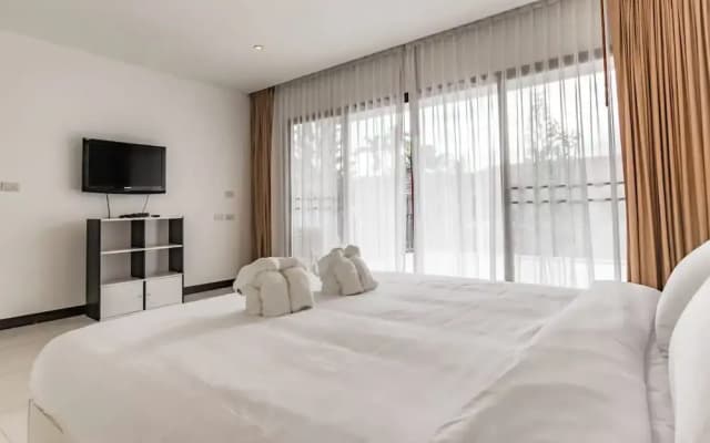 East villa 2 - photo 5