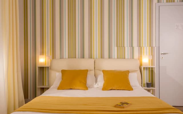 Royal Rooms Corso - photo 3