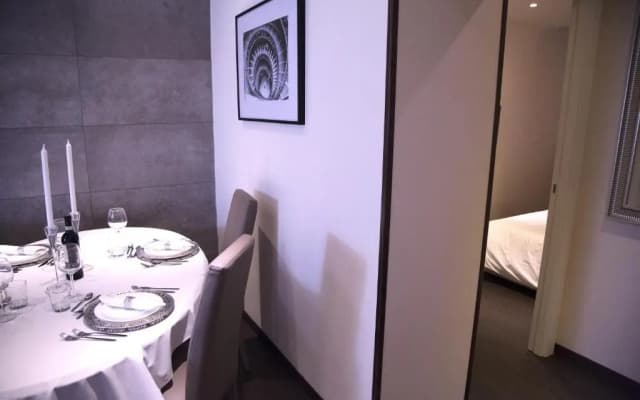 H-Aviva Giubbonari Apartment - photo 5