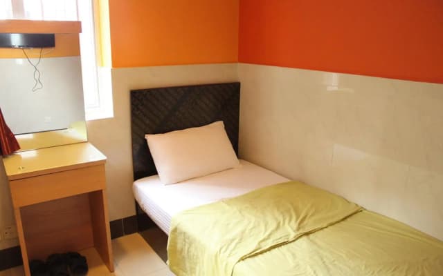 Hong Kong Hostel - photo 2