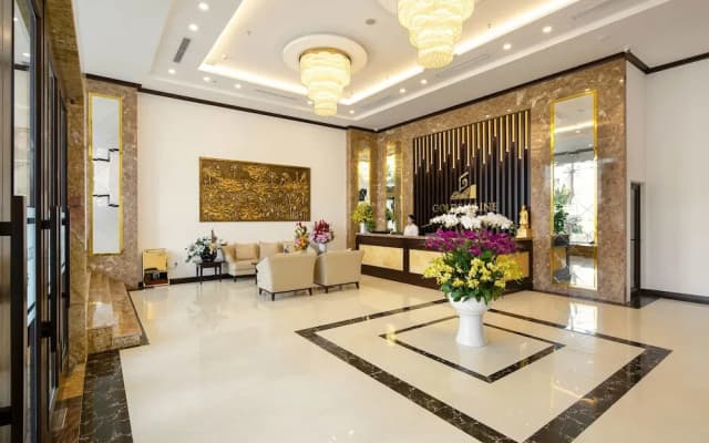 Golden Line Danang Hotel - photo 2