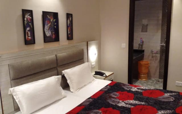 Hotel Metro Tower - photo 5