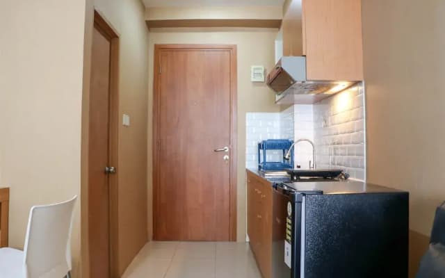 Modern And Nice Studio At Titanium Square Apartment - photo 4