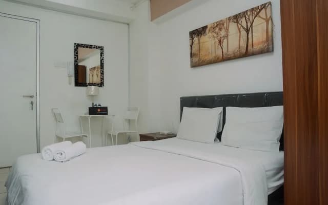 Good and Comfy Studio Room at Green Bay Pluit Apartment - photo 2