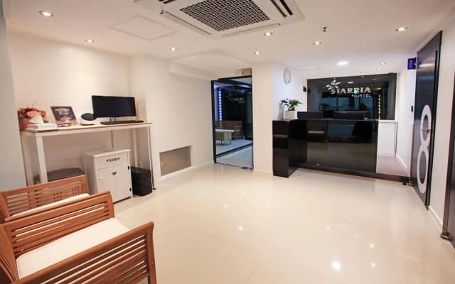 Starria Hostel Foreign Guest Only - photo 4