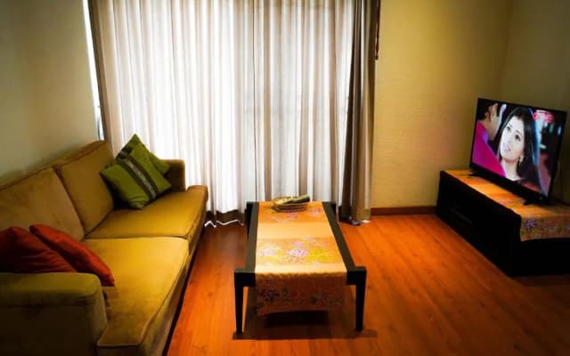 Siam Bright Suite - photo 4