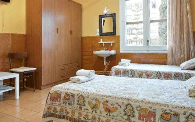 Hostal Valls - photo 5