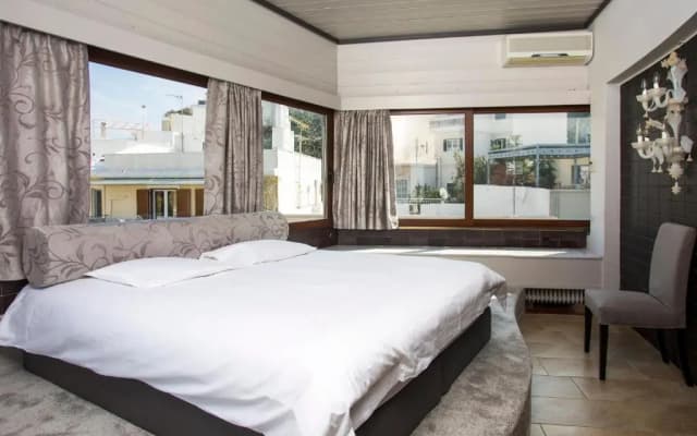 Exclusive apt with panoramic views! - ST8 - photo 4