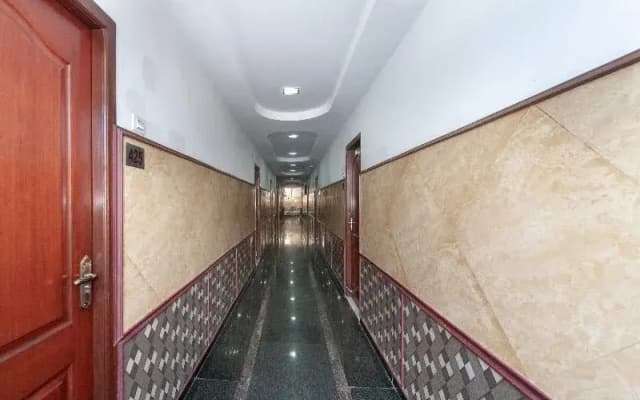SilverKey Executive Stays 24040 Marigold Krishna Nagar - photo 3