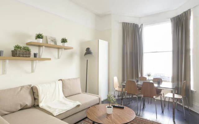 Fg Apartments - The Brompton Residence - photo 3
