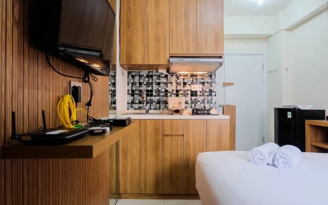 Studio near Shopping Mall at Green Pramuka City Apartment - photo 4