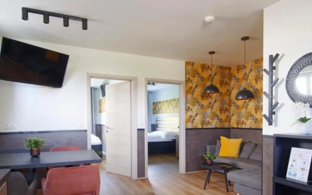 MH Apartments - photo 2