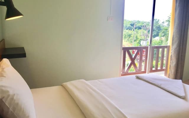 Lanta Thip House By Swiss-Belhotel - photo 4