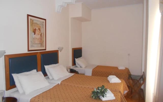Adams Hotel - photo 3