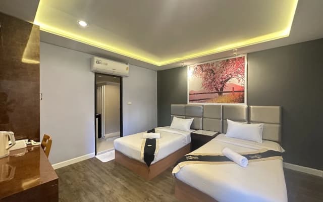 Metro Link Ratchada Hotel - photo 5