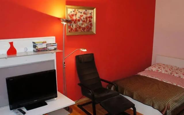 2-room Apartment Emdener Strasse - photo 3