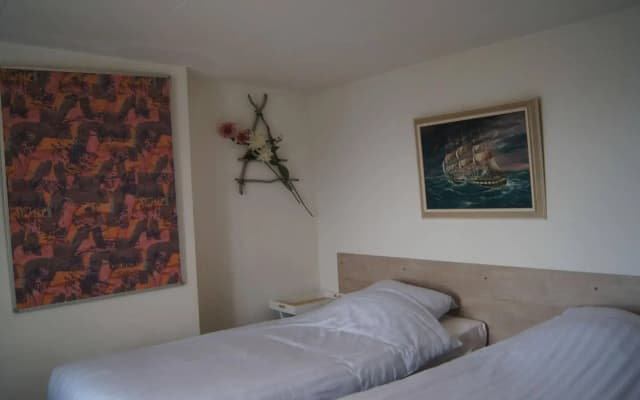 Esperanza Guest House - photo 3