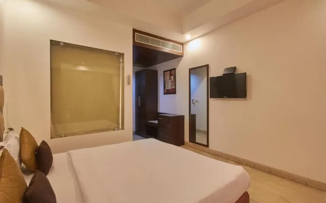 Hotel Livasa Inn - photo 4