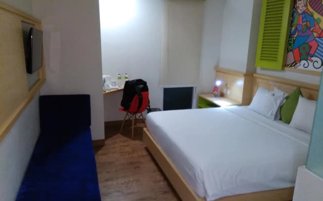 MaxoneHotel at Kramat - photo 2