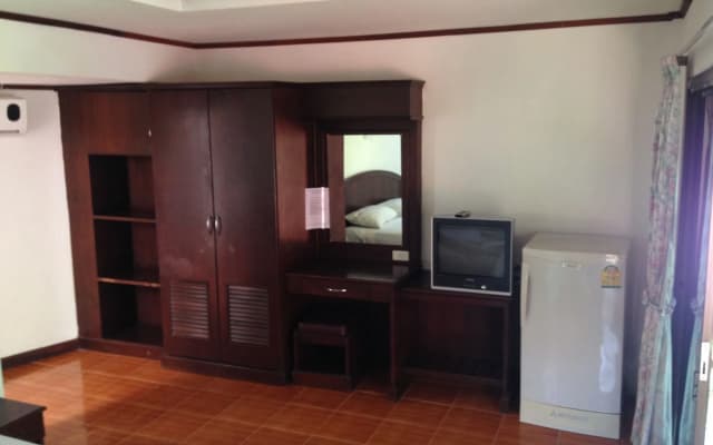 Noble House Beach Resort - photo 5
