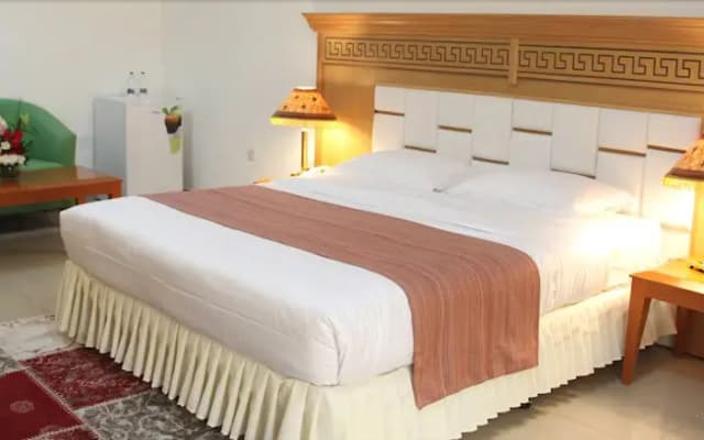 Flamingo Hotel Apartment - photo 5