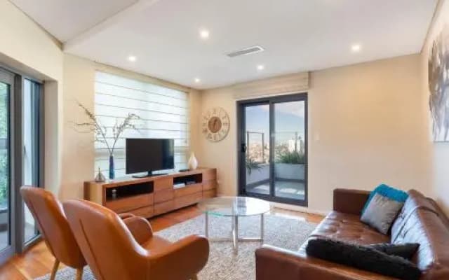 North Sydney Fully Self Contained Modern 2 Bed Apartment (16Wal) - photo 5