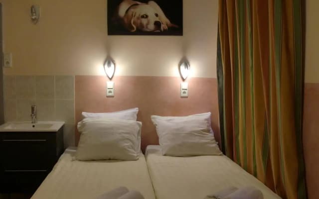 Hotel Neutraal - photo 5