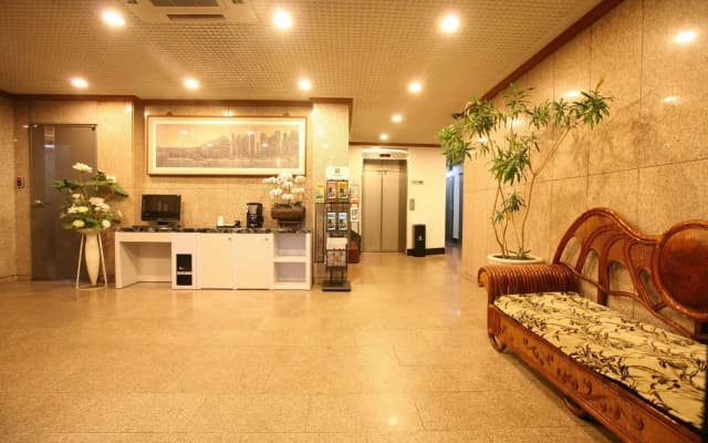 Hotel New World - photo 2