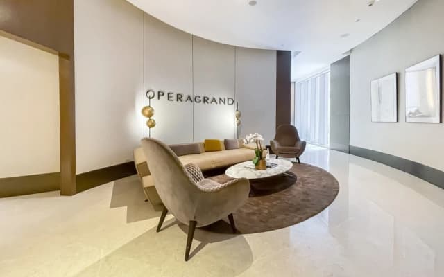 Opera Grand 2BR - Downtown - photo 2