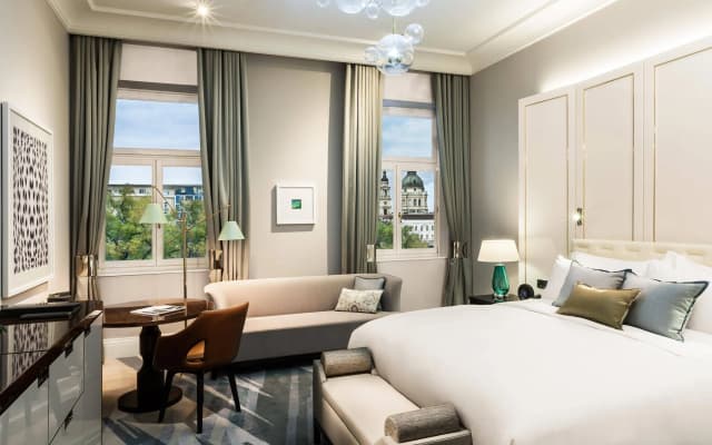 Al Habtoor Palace Budapest Hotel - photo 3