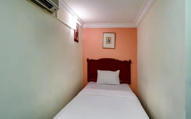 OYO 89584 Hotel Sahara Kuala Kubu Bharu - photo 3