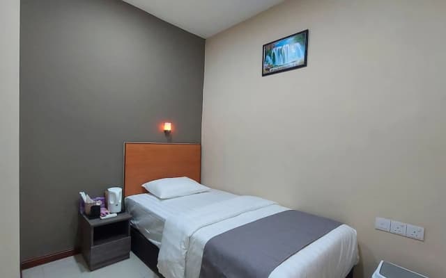 Hotel Maritime - photo 3